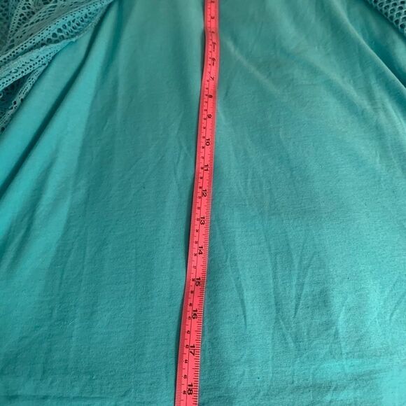 Open Weave Top & Tank - Picture 2 of 6